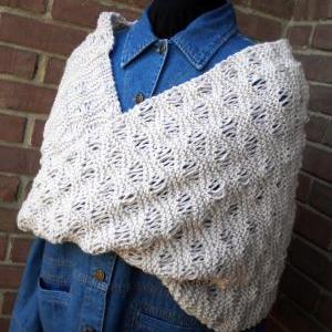 The Midtown Infinity Scarf Knitting..