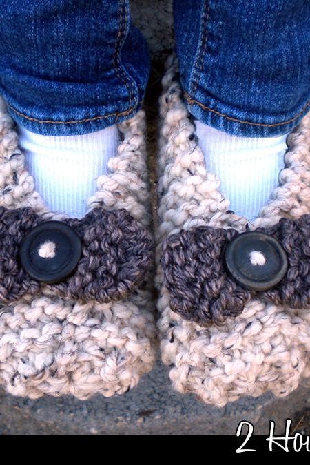 2 Hour Slippers for Adults Knitting Pattern